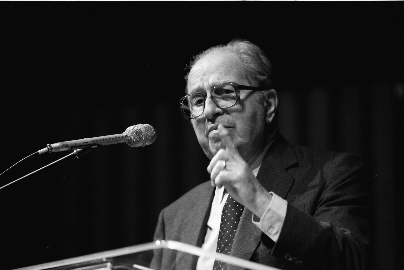 Mortimer_Adler,_1988